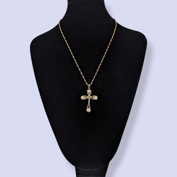 V. Rope Chain Cross Pendant Necklace - Picture 2 of 6